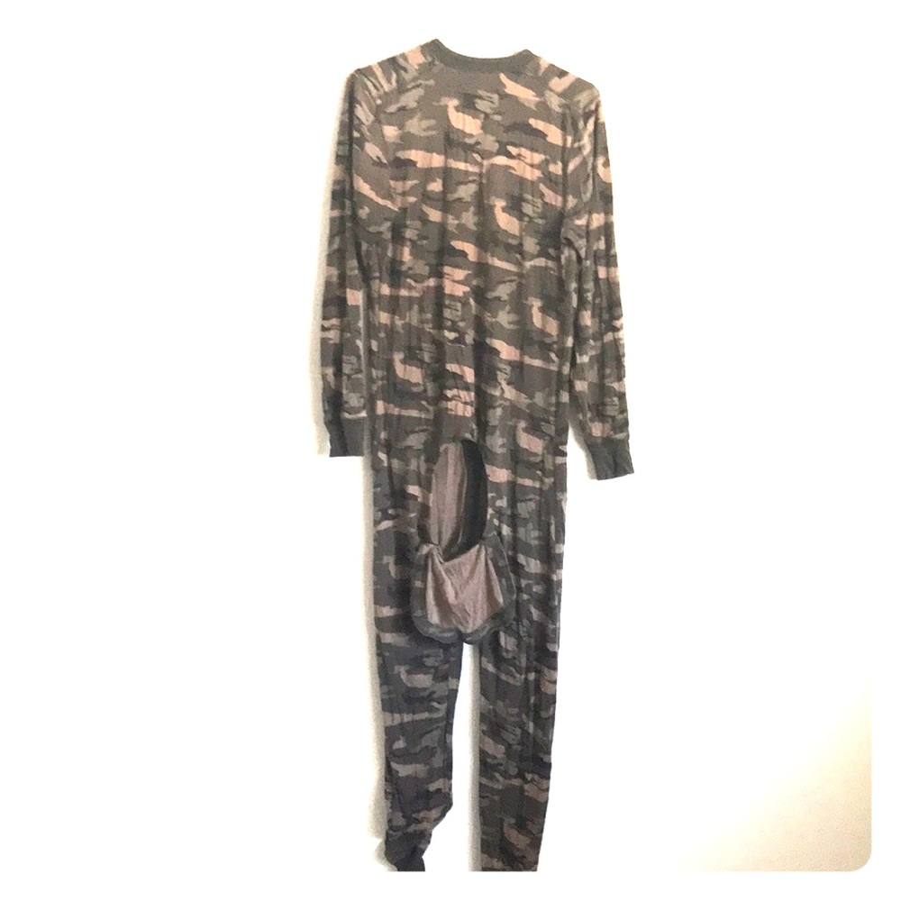 COPY - Mossimo Camo Flapjack Pajamas